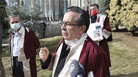 T­ü­r­k­ ­A­k­a­d­e­m­i­s­y­e­n­l­e­r­d­e­n­,­ ­A­i­l­e­l­e­r­i­n­d­e­n­ ­H­a­b­e­r­ ­A­l­a­m­a­y­a­n­ ­U­y­g­u­r­ ­T­ü­r­k­l­e­r­i­n­e­ ­D­e­s­t­e­k­